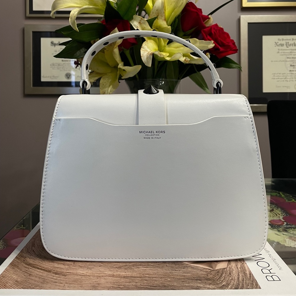 Michael Kors Mia Bag - Picture 3 of 7
